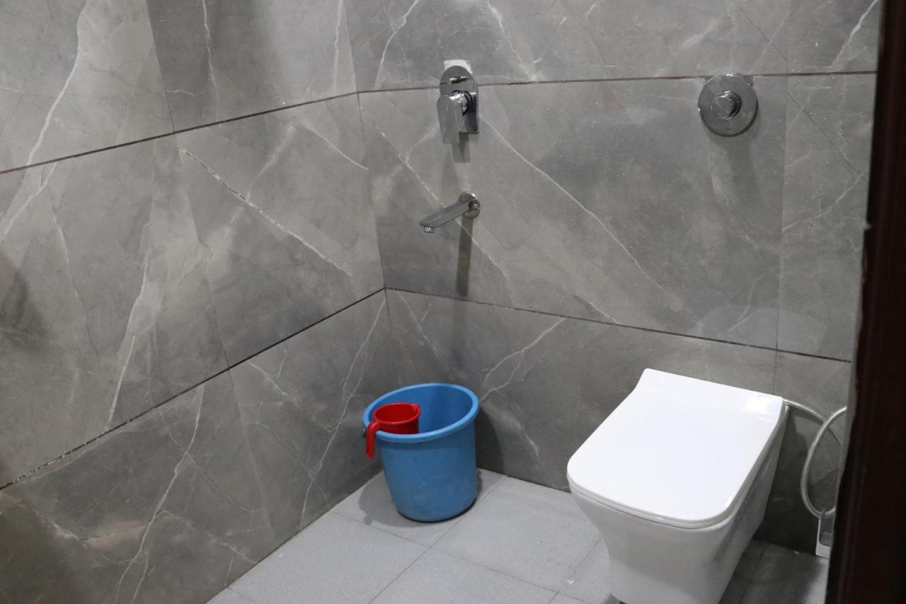 Homestay Comforts 500M From Amritsar Airport 外观 照片